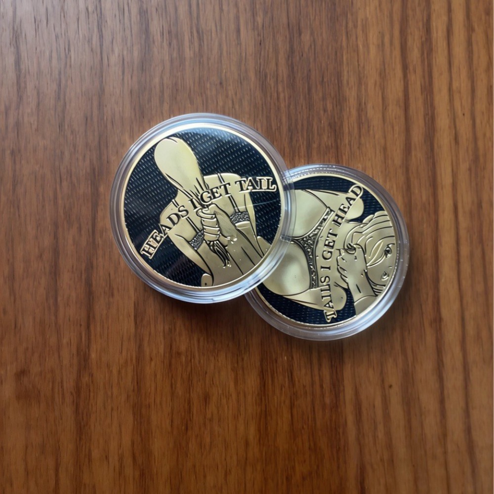 Vintage Fashion Toys - New Funny Heads and Tails Coins