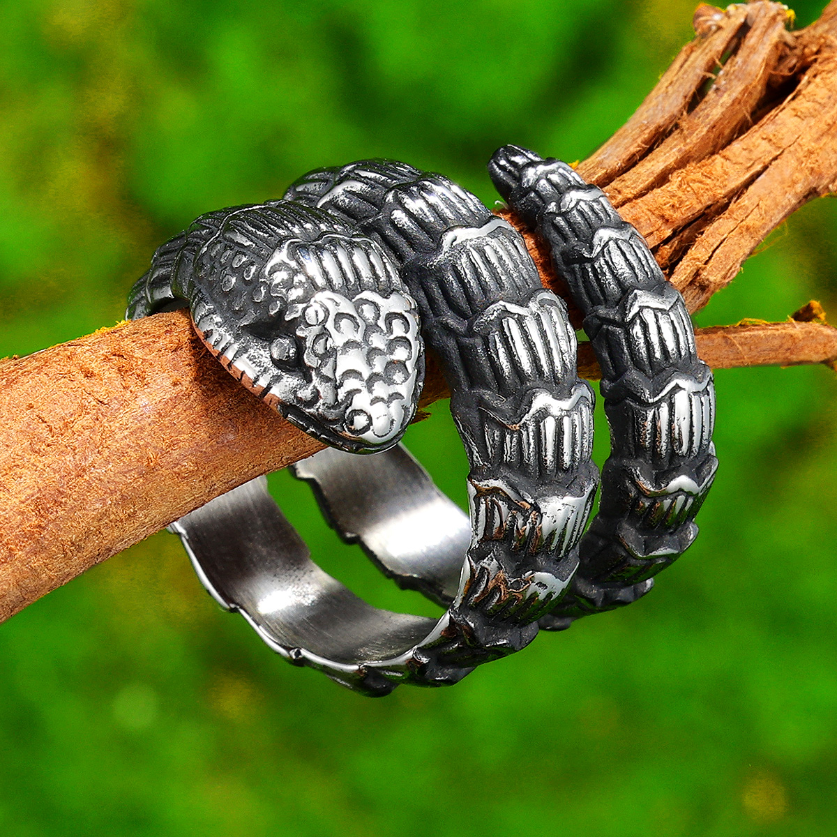 Vintage Fashion Stuff - Rattlesnake Animal Men Rings Stainless Steel