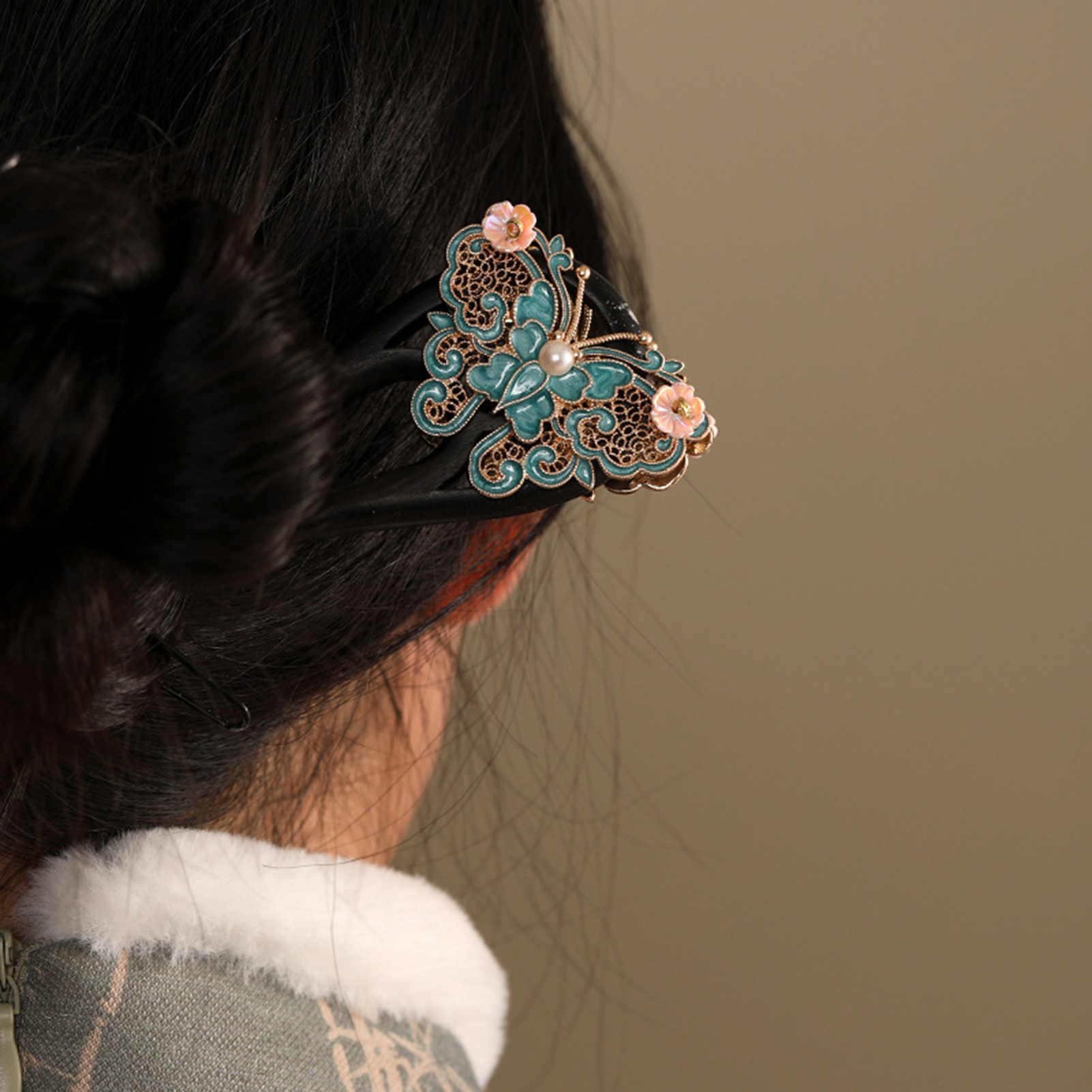 Vintage Fashion Shop - U Shape Chinese Style Hairpin For