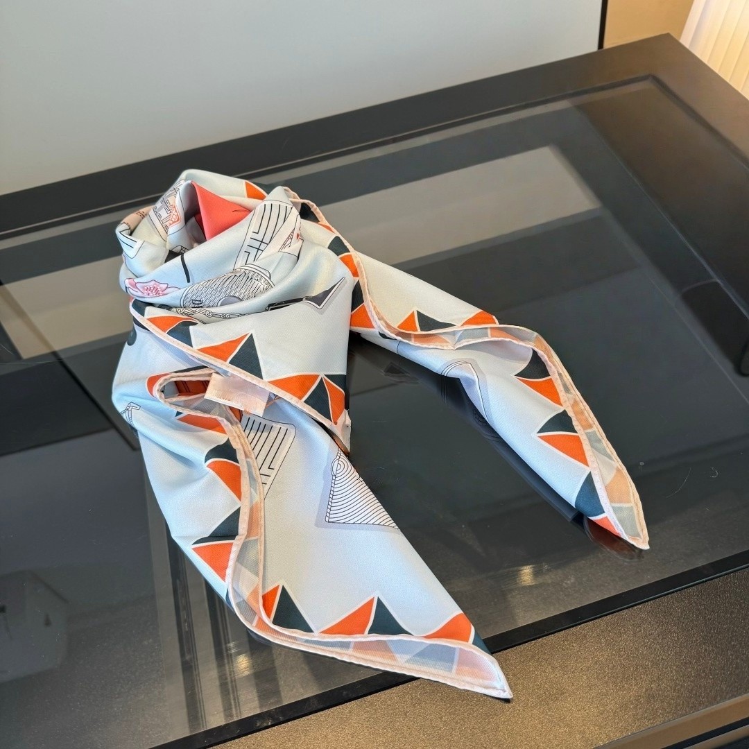 Vintage Fashion Shop - Top-Tier Pure Silk Women's Scarves French