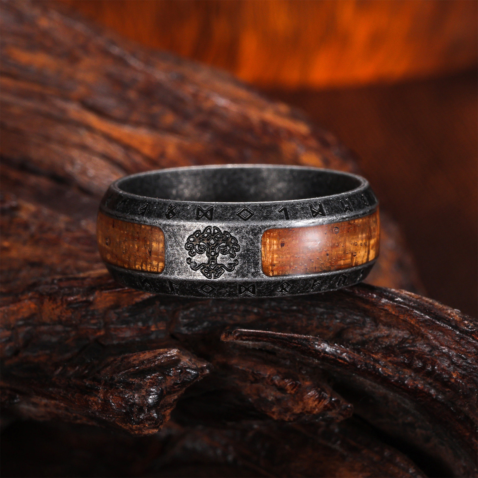 Vintage Black Tree of Life Amu - Vintage Fashion Stuff avis et prix