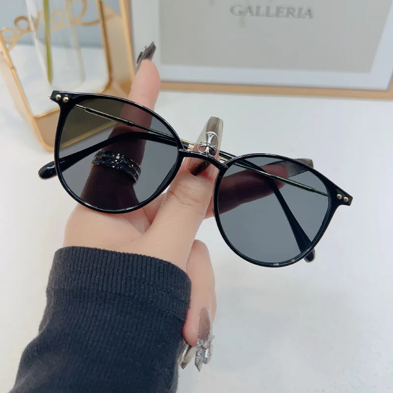 New Round Vintage Sunglasses W - Vintage Fashion Brands avis et prix