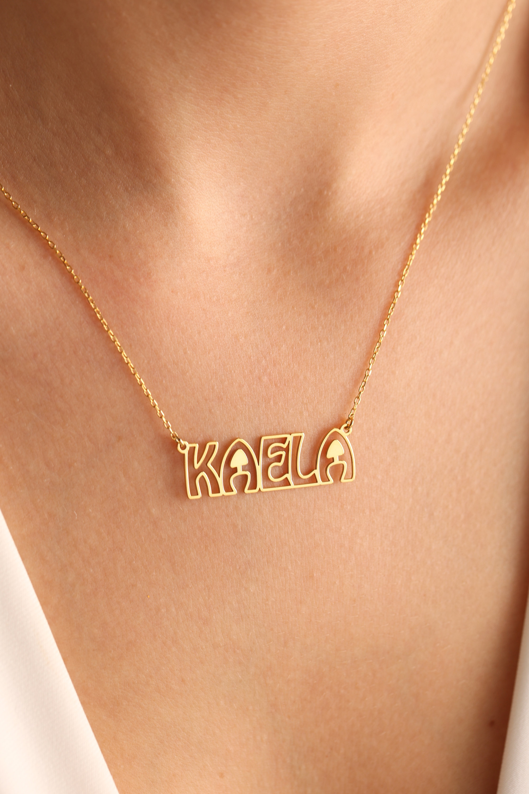 Custom Simple Name Necklace Pe - Vintage Fashion Font avis et prix