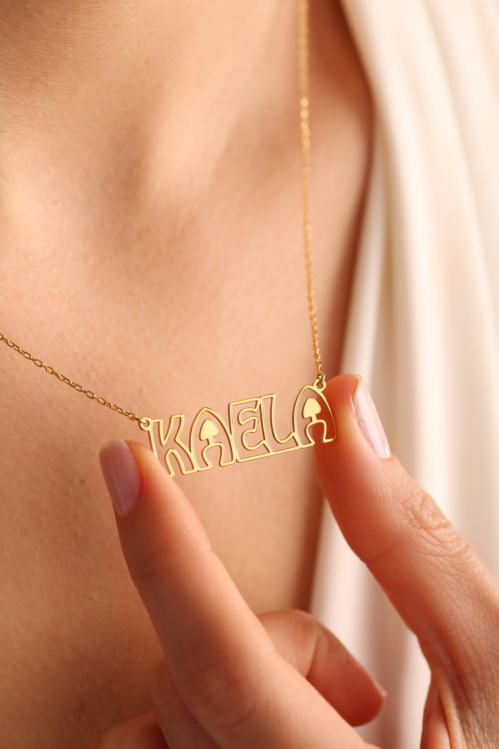 Custom Simple Name Necklace Pe - Vintage Fashion Font avis et prix
