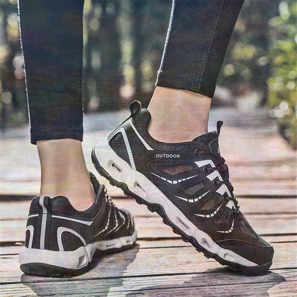 Sumer Round Tip Silver Sneaker - Vintage Fashion Uk avis et prix