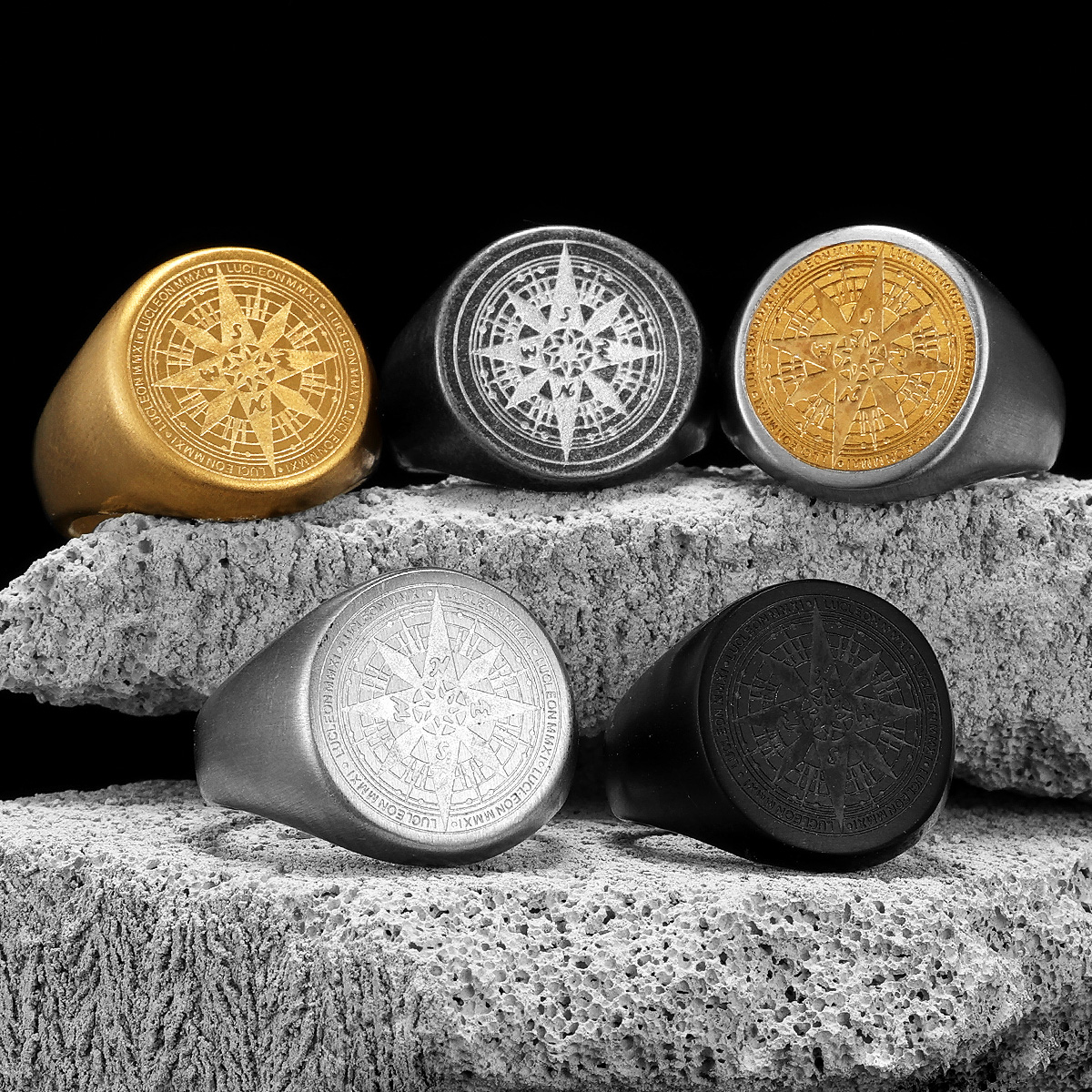 Simple Compass Men Rings Stain - Vintage Fashion Stuff avis et prix