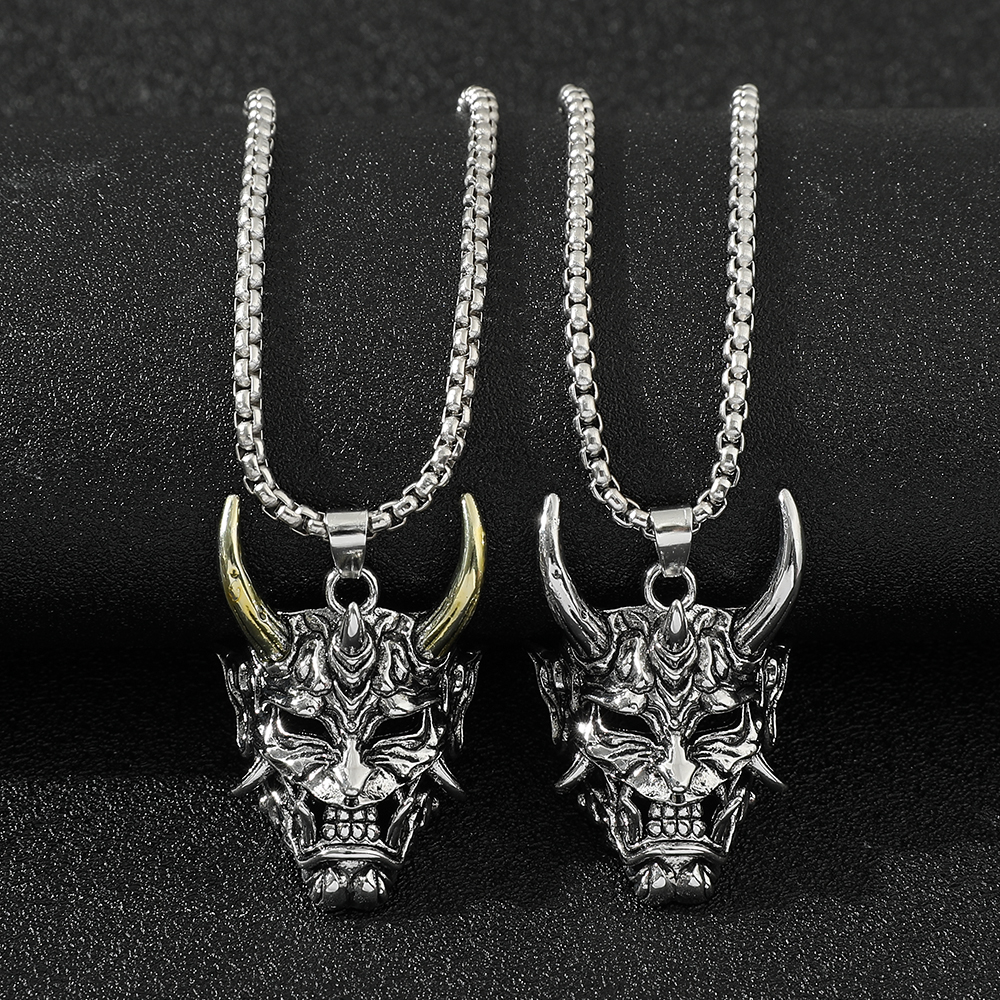 Handsome Rascal Ghost Mask Pen - Vintage Fashion Necklace avis et prix