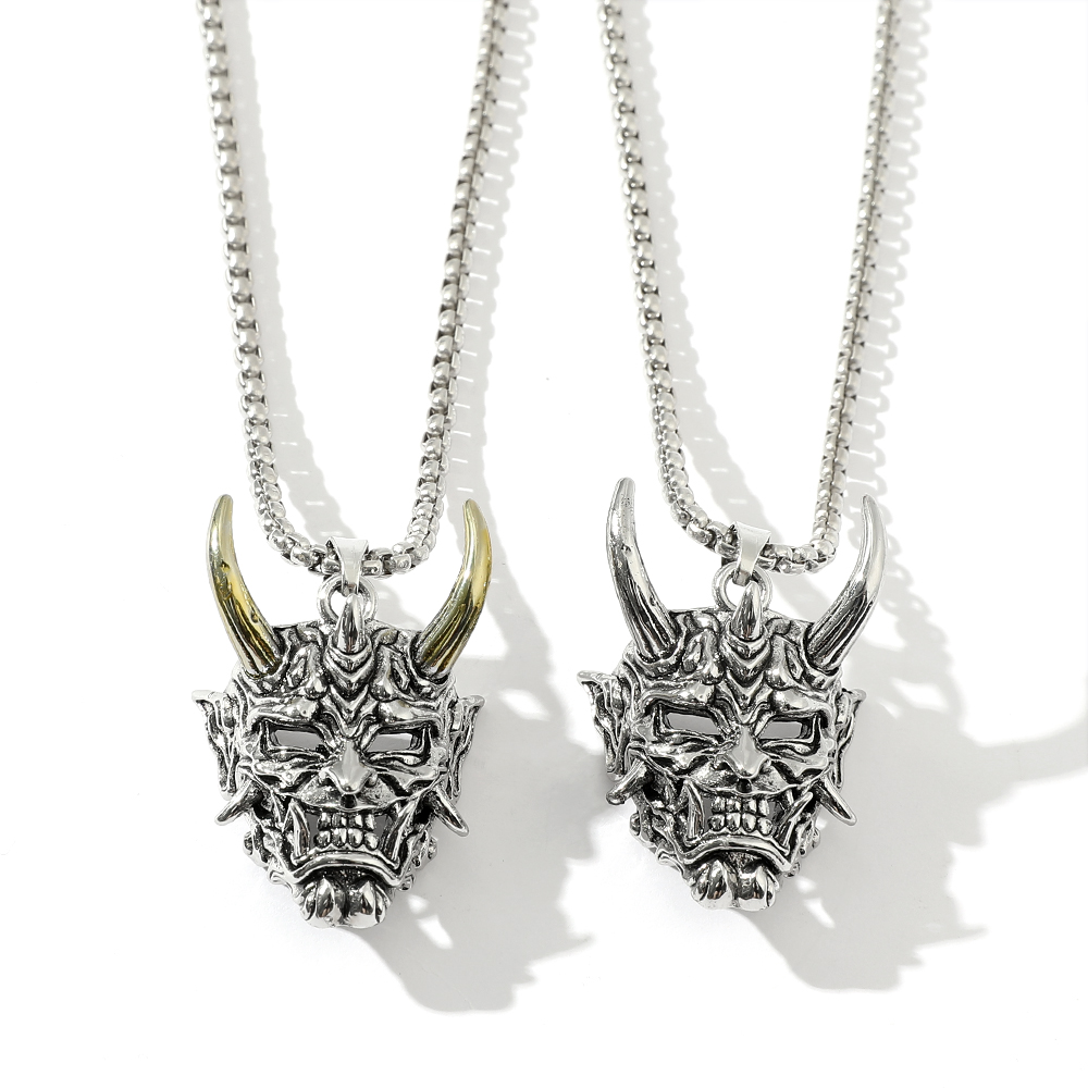 Handsome Rascal Ghost Mask Pen - Vintage Fashion Necklace avis et prix